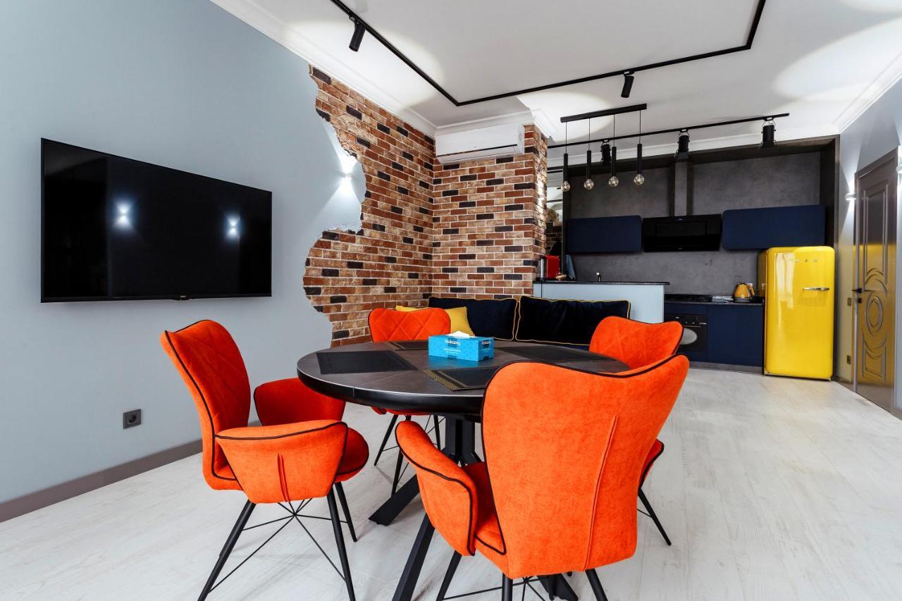 Vip Apartments With Sea View In Odessa Экстерьер фото